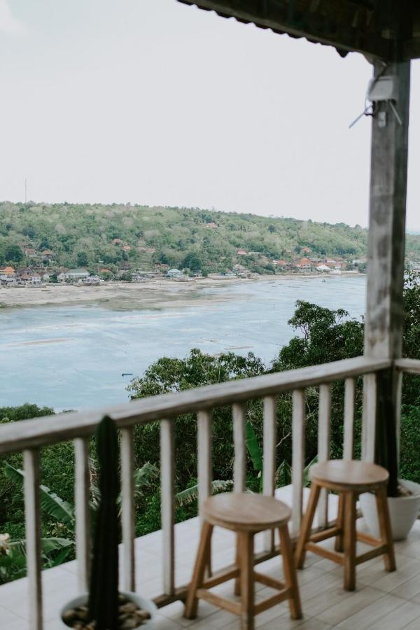 Lanussa Hill Villa Nusa Lembongan  Exterior photo