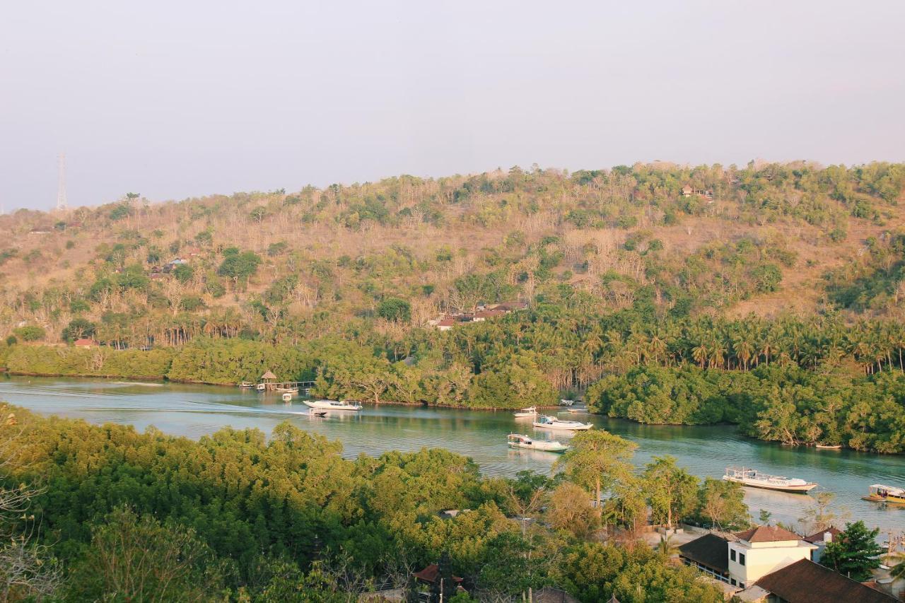 Lanussa Hill Villa Nusa Lembongan  Exterior photo